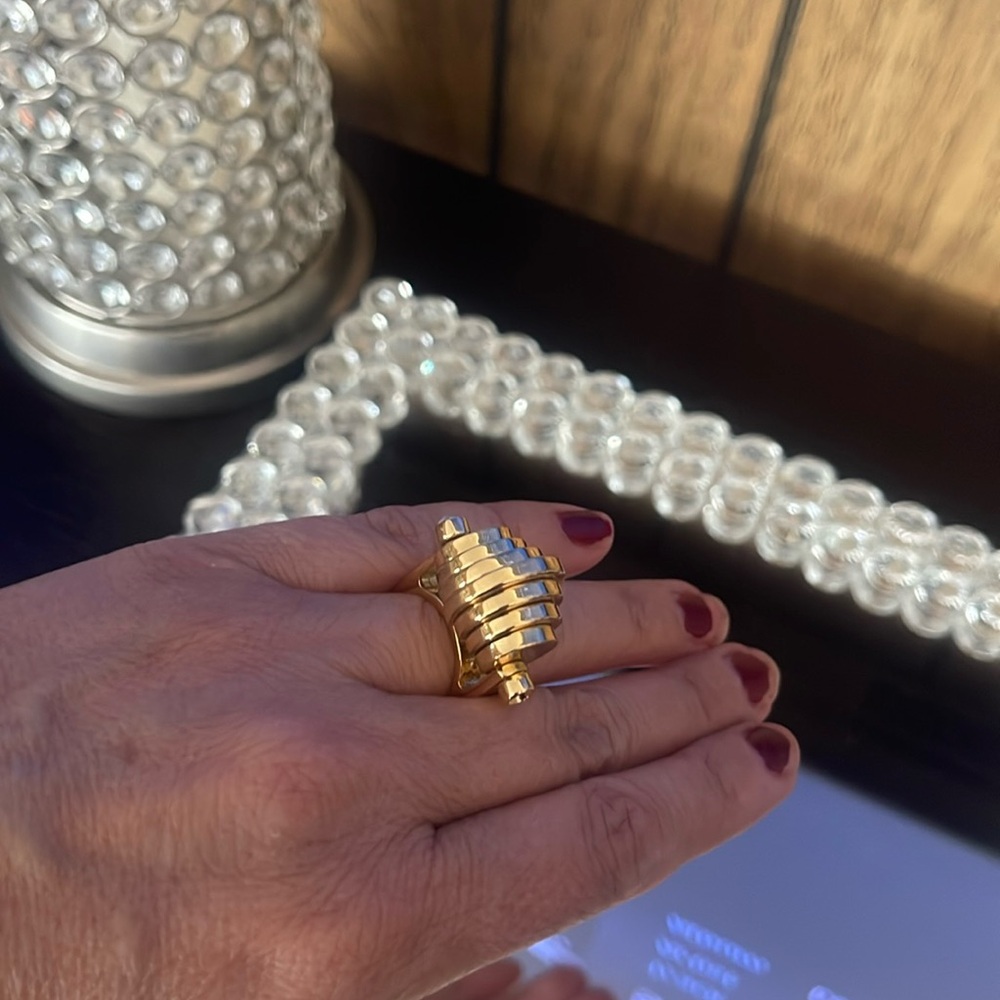 NWOT Trina Turk ring size 7